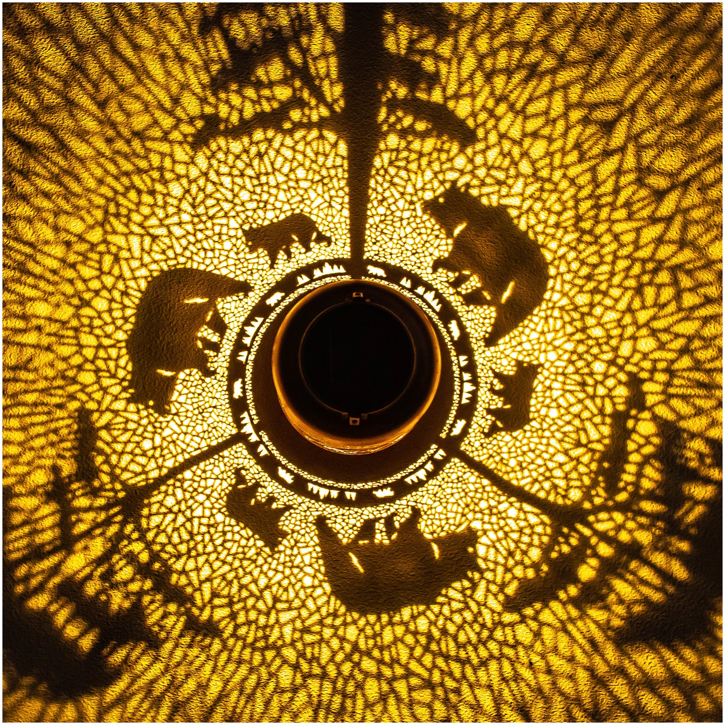 Bear Solar Lanterns Outdoor Waterproof,Hanging Solar Lights Bear Gifts for Women Men Metal LED Decorative Light for Yard,Patio,Lawn,Tabletop,Pathway,Landscape,Garden Decor