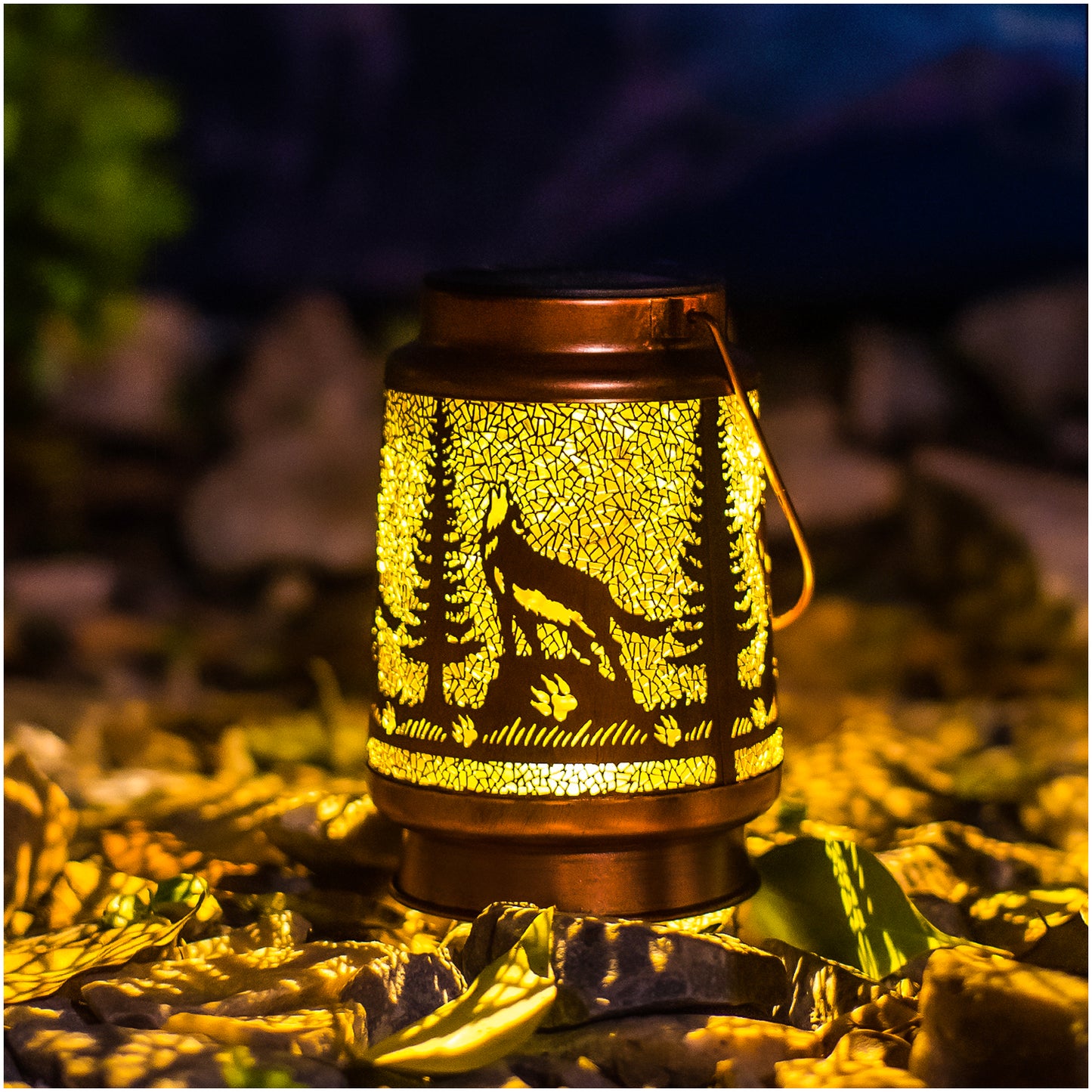 2 Pack Wolf Solar Lanterns Outdoor Waterproof Hanging Solar Lights Wolf Gifts for Women Men Metal Decorative LED Wolf Lanterns for Garden Decor,Yard,Patio,Lawn,Tabletop,Pathway,Landscape