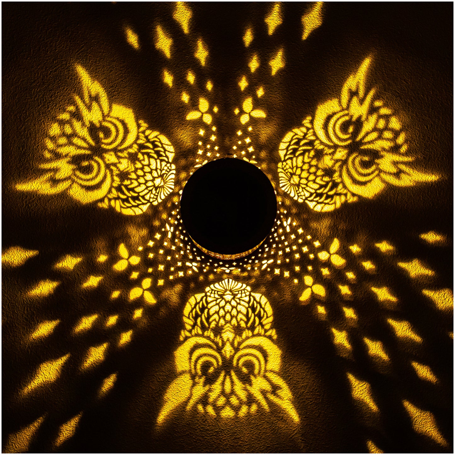 Owl Solar Lanterns Outdoor Waterproof Hanging Solar Lights Owl Gifts for Women Men Metal Decorative LED Owl Lanterns for Garden Decor,Yard,Patio,Lawn,Tabletop,Pathway,Landscape