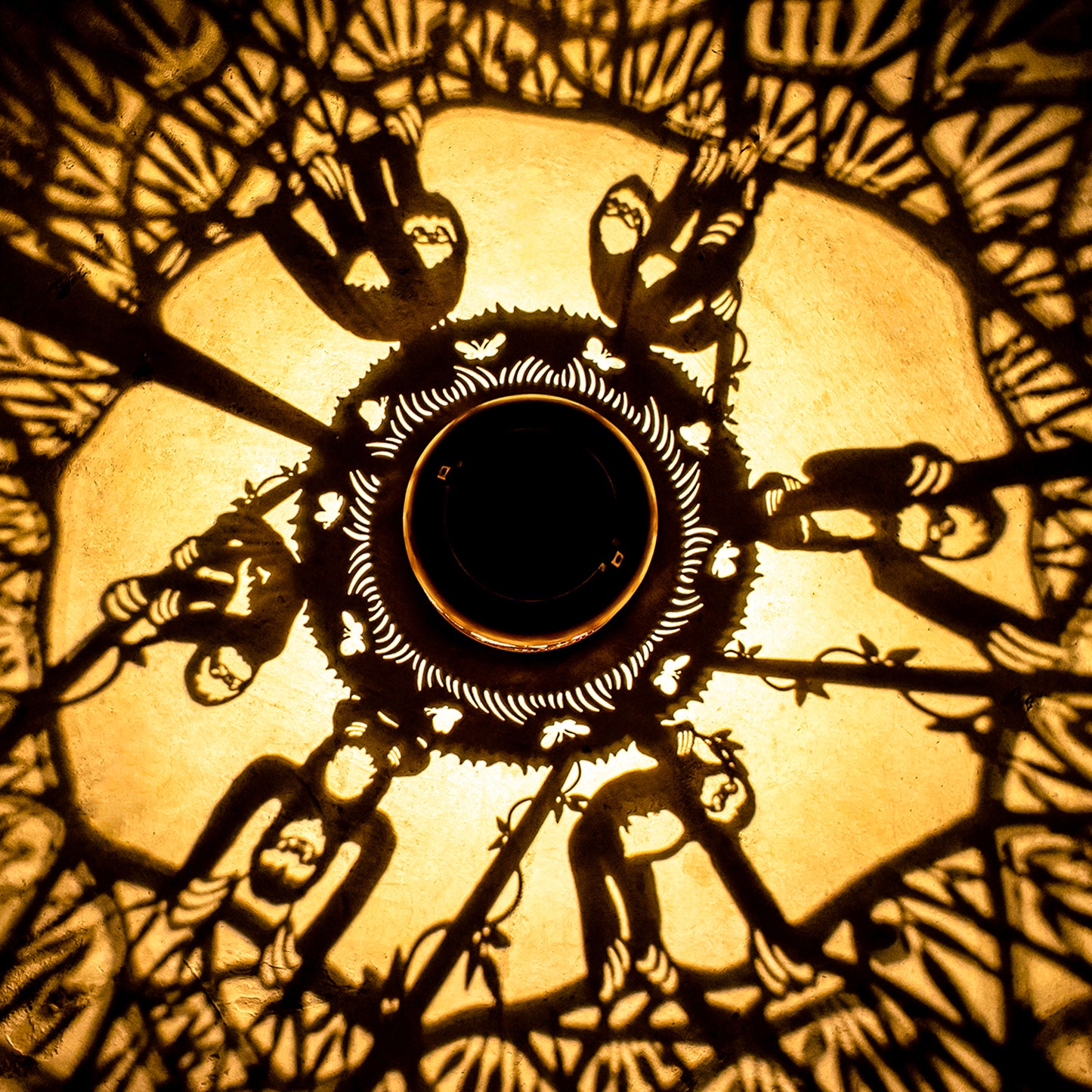 Sloth Solar Lanterns Outdoor Waterproof,Hanging Solar Lights Sloth Gifts for Women Men Metal LED Decorative Light for Yard,Patio,Lawn,Tabletop,Pathway,Landscape,Garden Decor