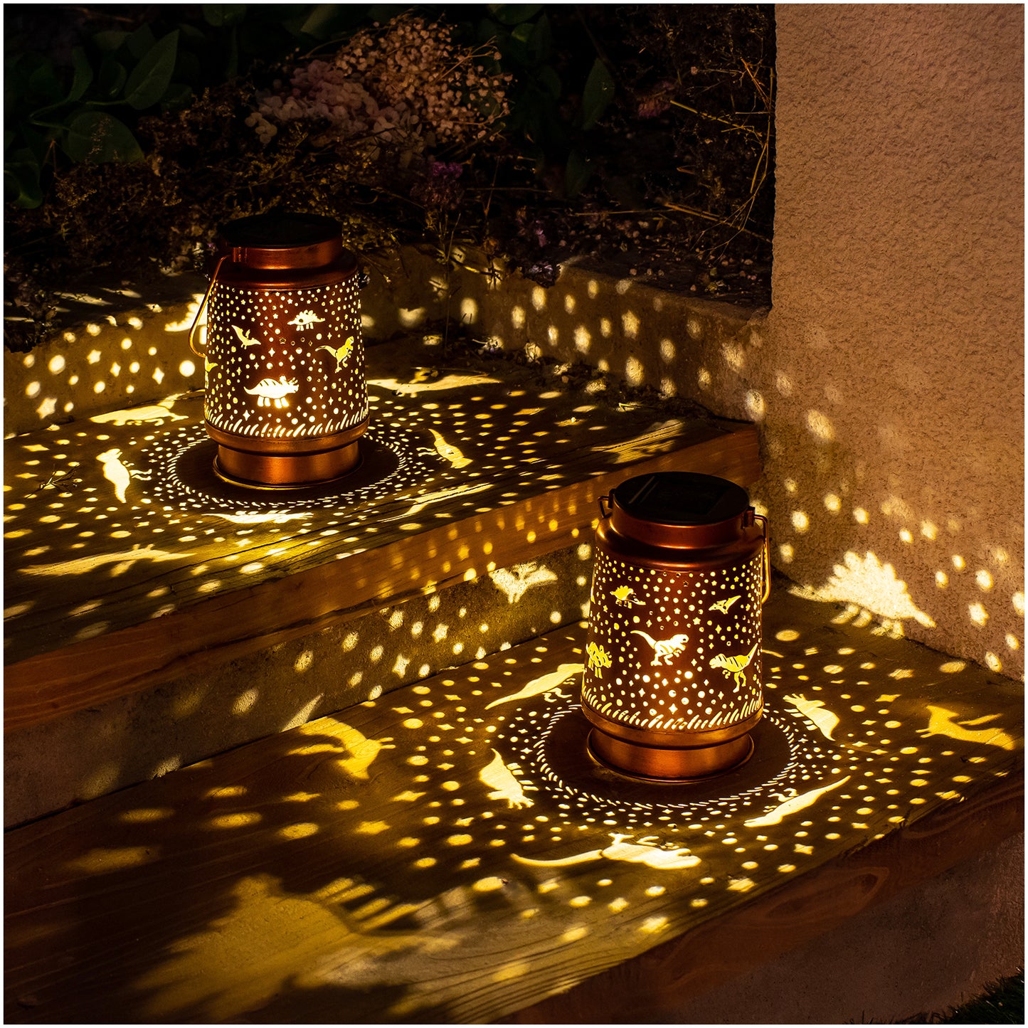 Dinosaur Solar Lanterns Outdoor Waterproof Hanging Solar Lights Dinosaur Gifts for Women Men Metal Decorative LED Dinosaur Lanterns for Garden Decor,Yard,Patio,Lawn,Tabletop,Pathway,Landscape