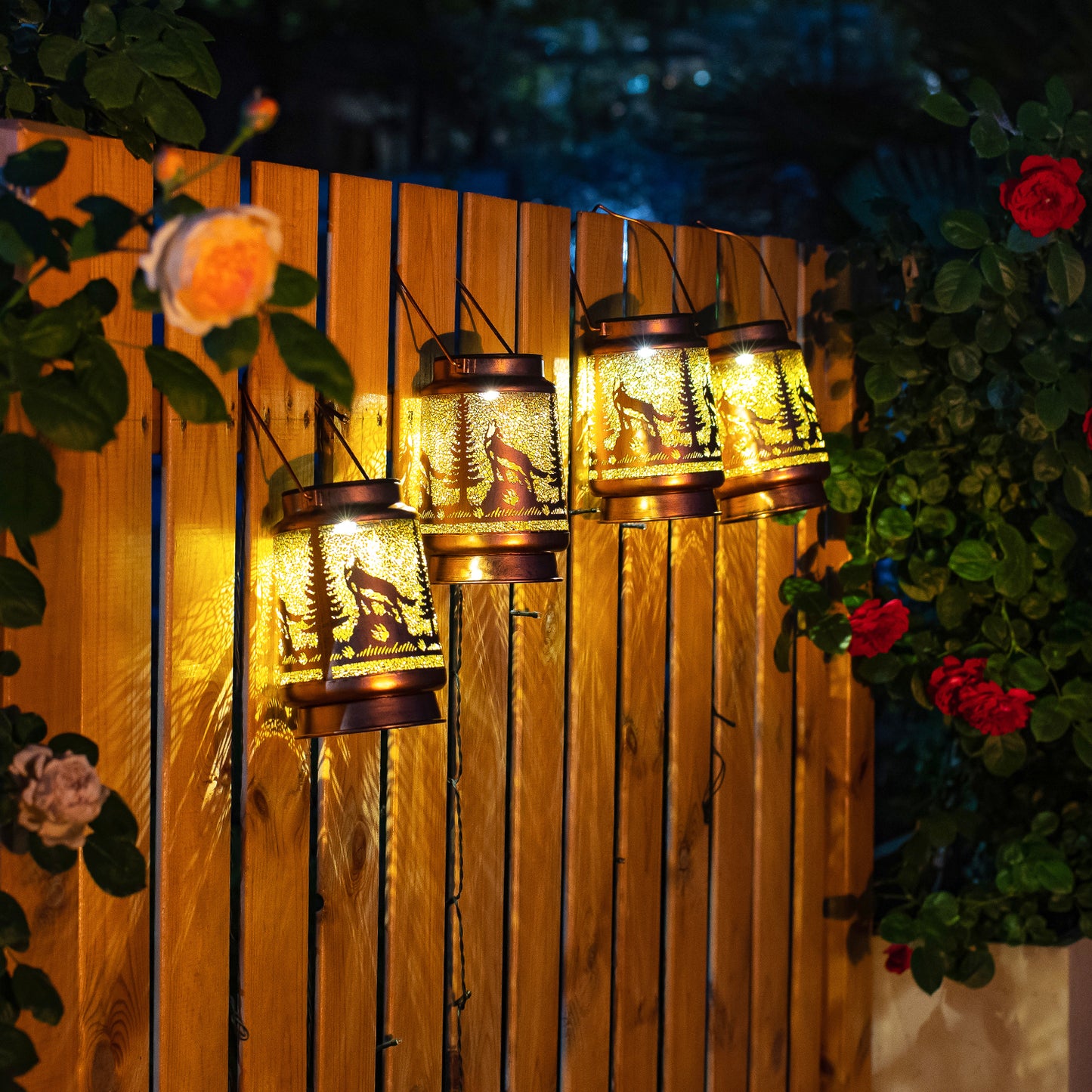 Wolf Solar Lanterns Outdoor Waterproof Hanging Solar Lights Wolf Gifts for Women Men Metal Decorative LED Wolf Lanterns for Garden Decor,Yard,Patio,Lawn,Tabletop,Pathway,Landscape